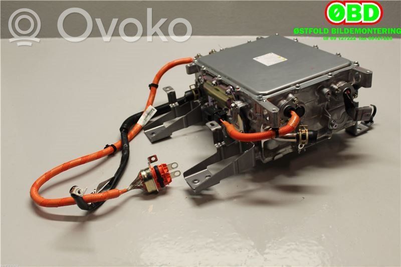 Mitsubishi Outlander Ładowarka do akumulatora 