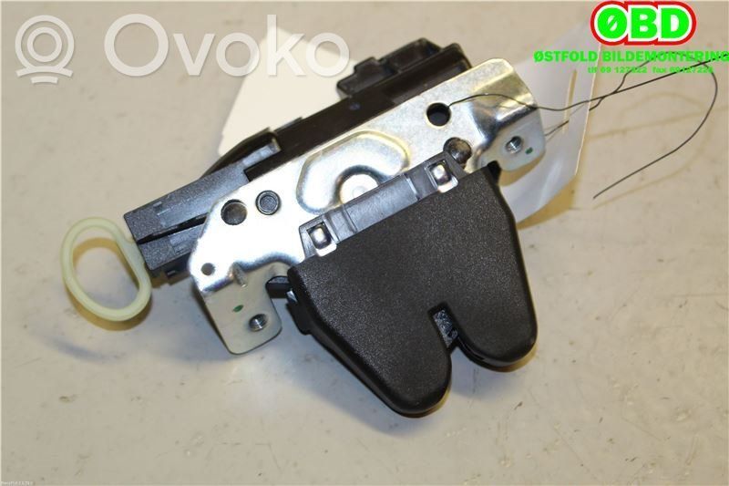 Mercedes-Benz E W213 Blocco chiusura del portellone
