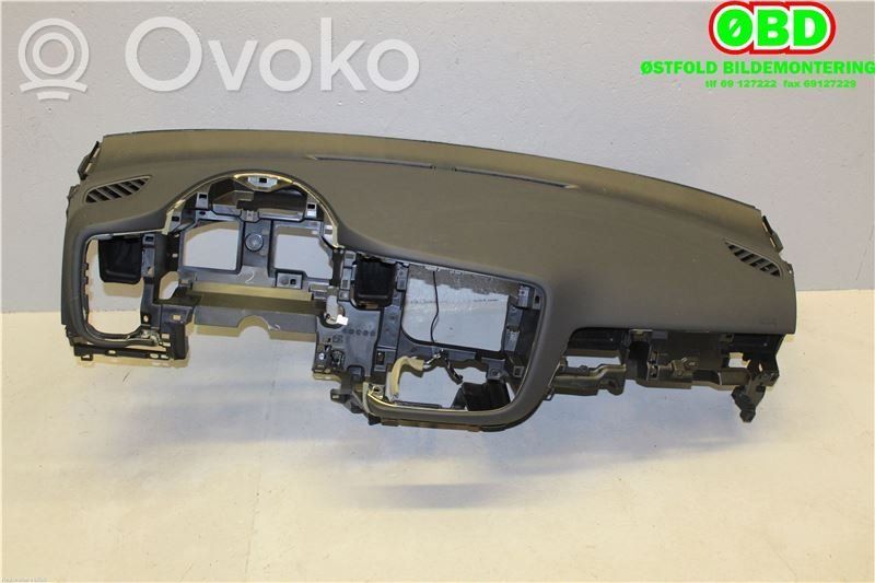 Mitsubishi Outlander Panel de instrumentos 