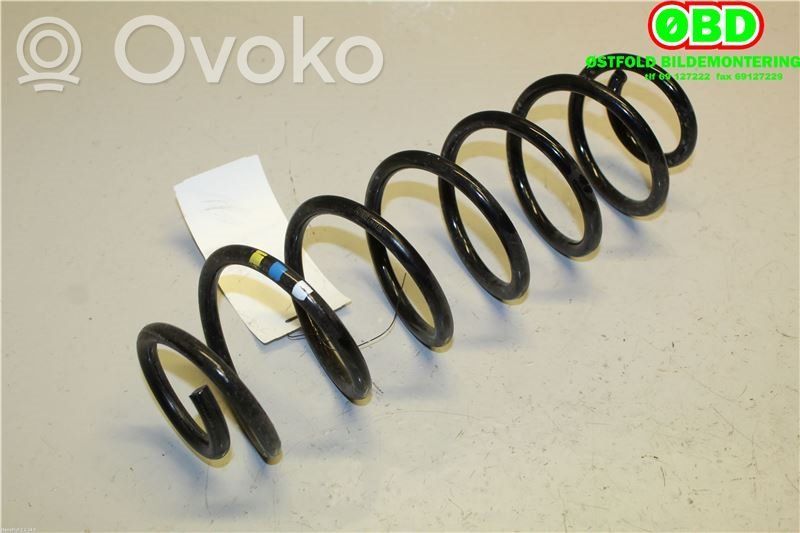 Opel Crossland X Podkładka / Gniazdo sprężyny tylnej 