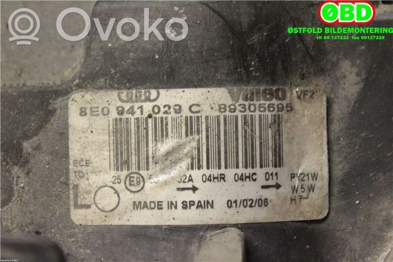 Audi A4 S4 B6 8E 8H Scheinwerfer