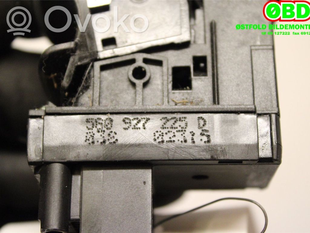Volkswagen Golf VII Interrupteur, commande de frein de stationnement