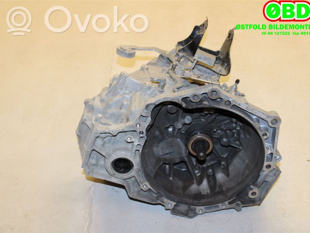 Toyota Auris E180 Manualna 6-biegowa skrzynia biegów 