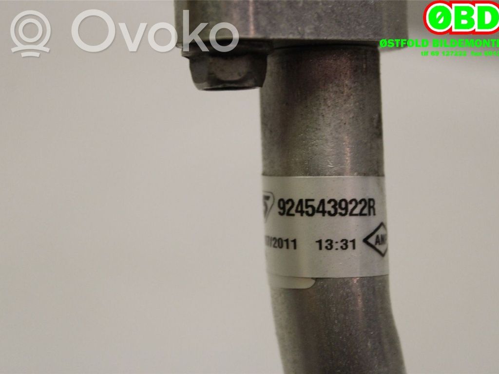 Renault Fluence Ilmastointilaitteen putki (A/C) 