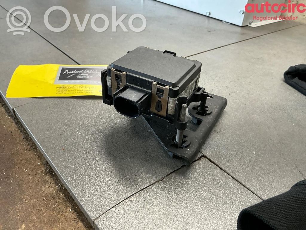 Volkswagen e-Golf Sensore radar Distronic
