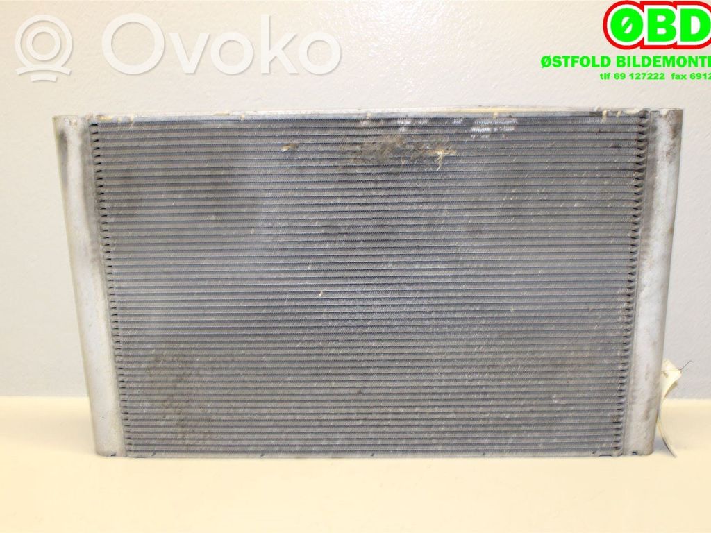 Audi A8 S8 D3 4E Coolant radiator 