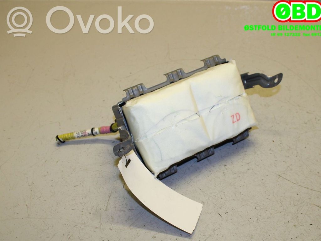Lexus CT 200H Airbag pasager 