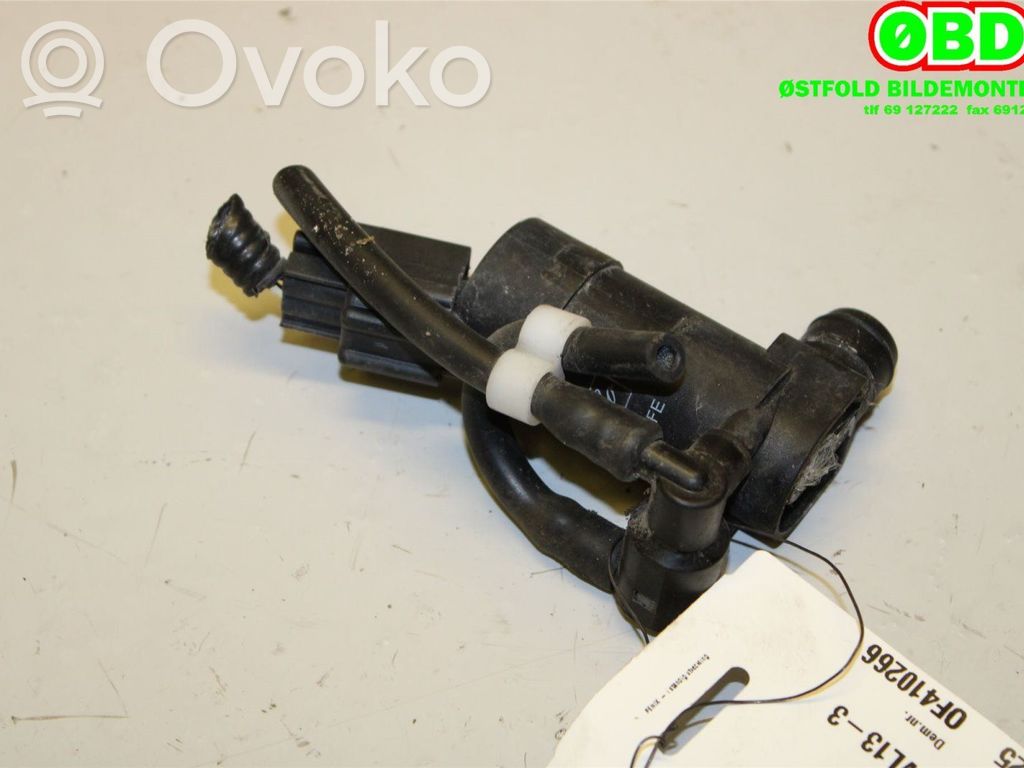 Volvo V50 Windscreen/windshield washer pump 