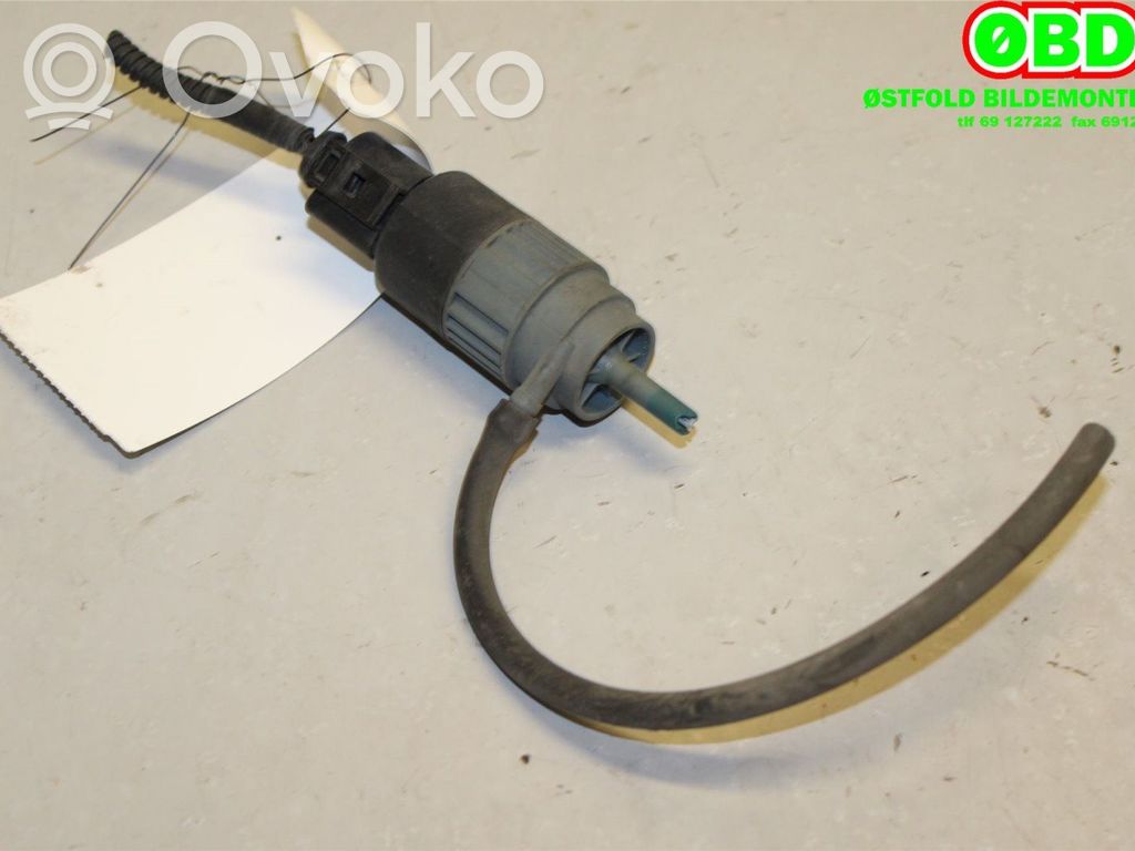 Nissan Qashqai Pompa spryskiwacza szyby przedniej / czołowej 
