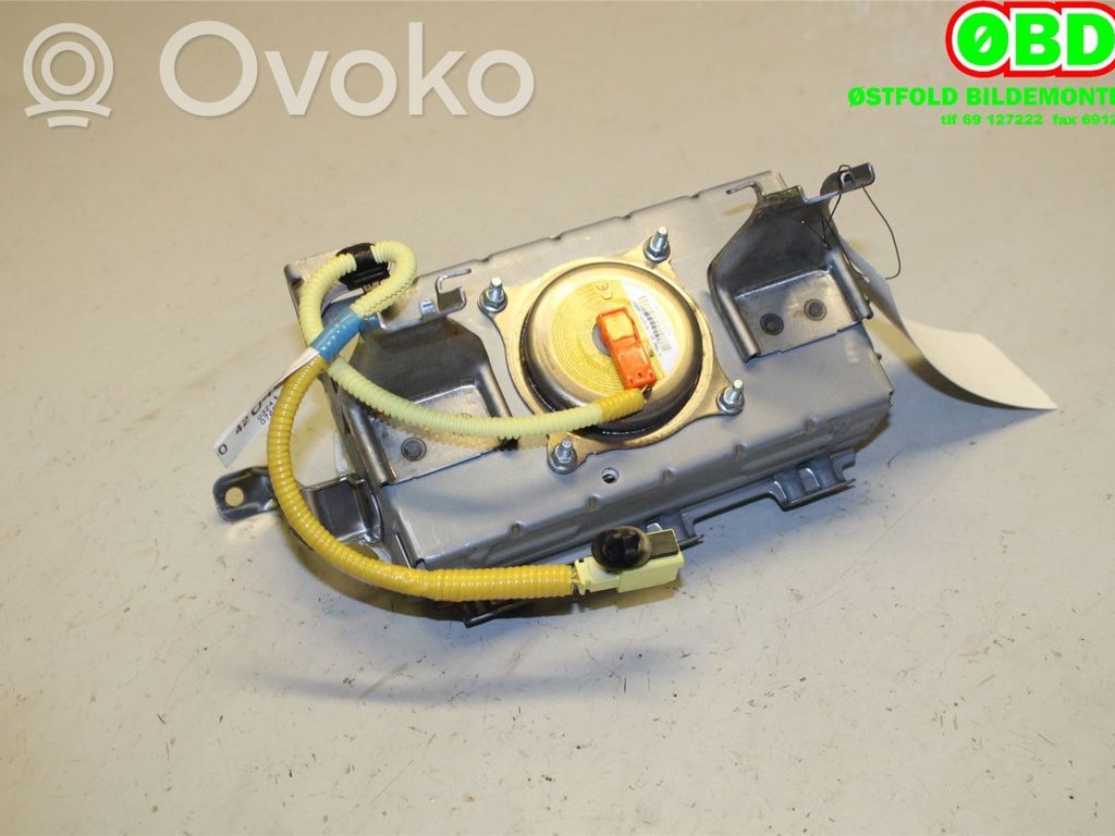 Toyota RAV 4 (XA40) Airbag pasager