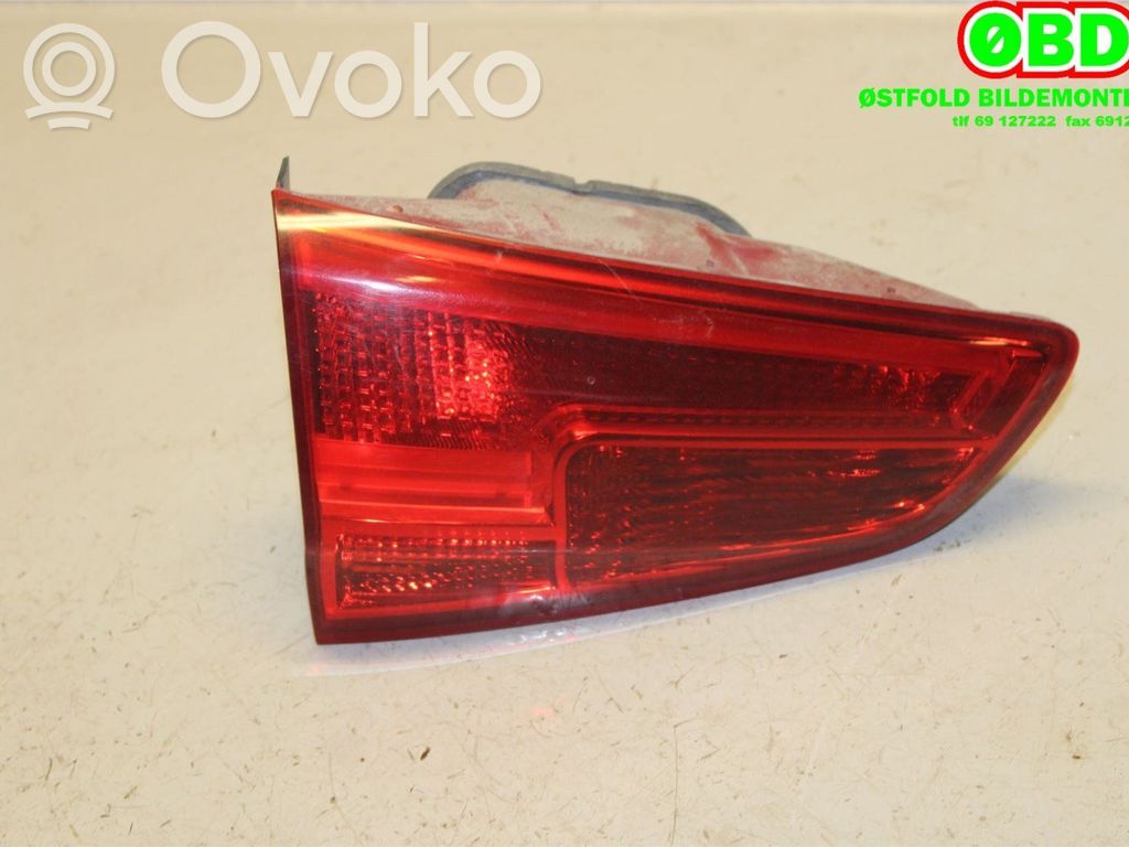 KIA Ceed Aizmugurējais lukturis virsbūvē 