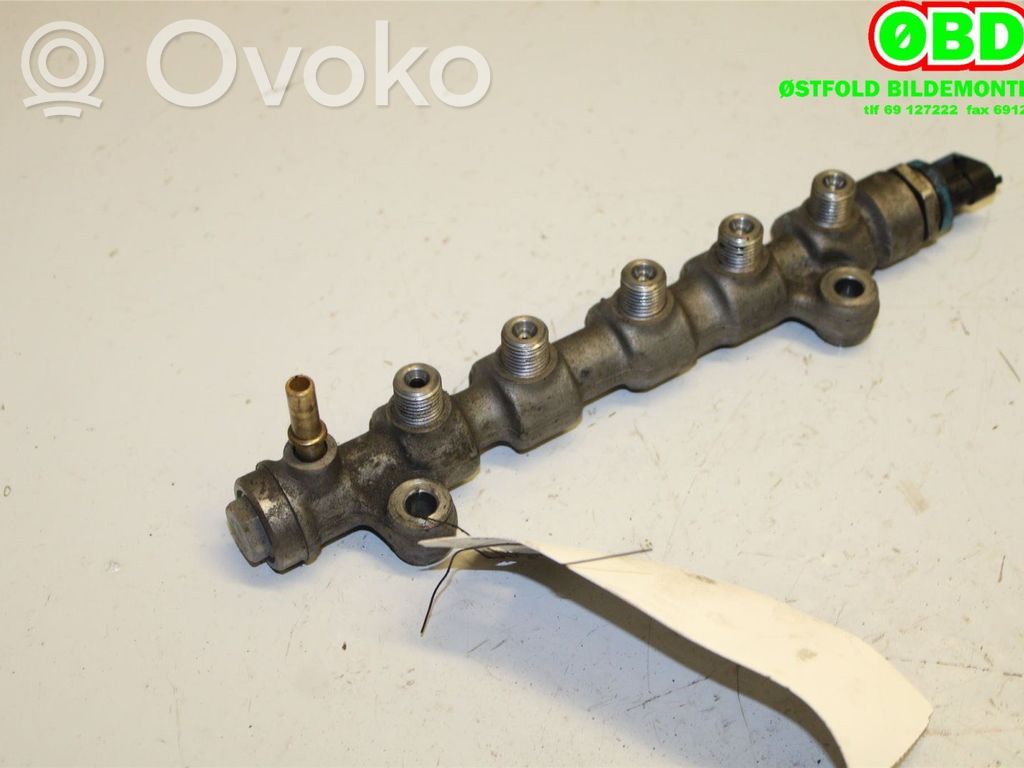 Nissan Primastar Polttoaineen jakaja 
