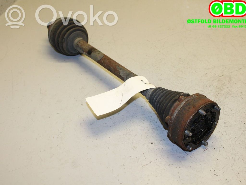 Audi A3 S3 8P Albero di trasmissione posteriore 