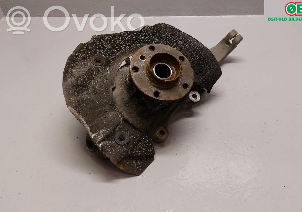 BMW 5 F10 F11 Fuso a snodo con mozzo ruota anteriore