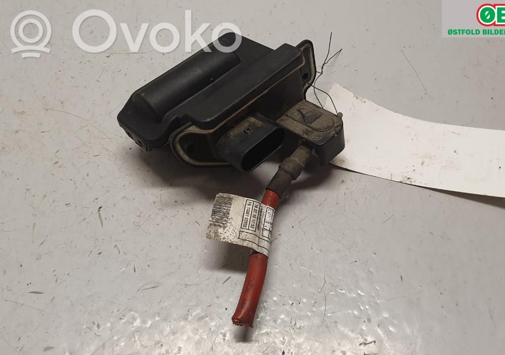 BMW X5 F15 Hehkutulpan esikuumennuksen rele