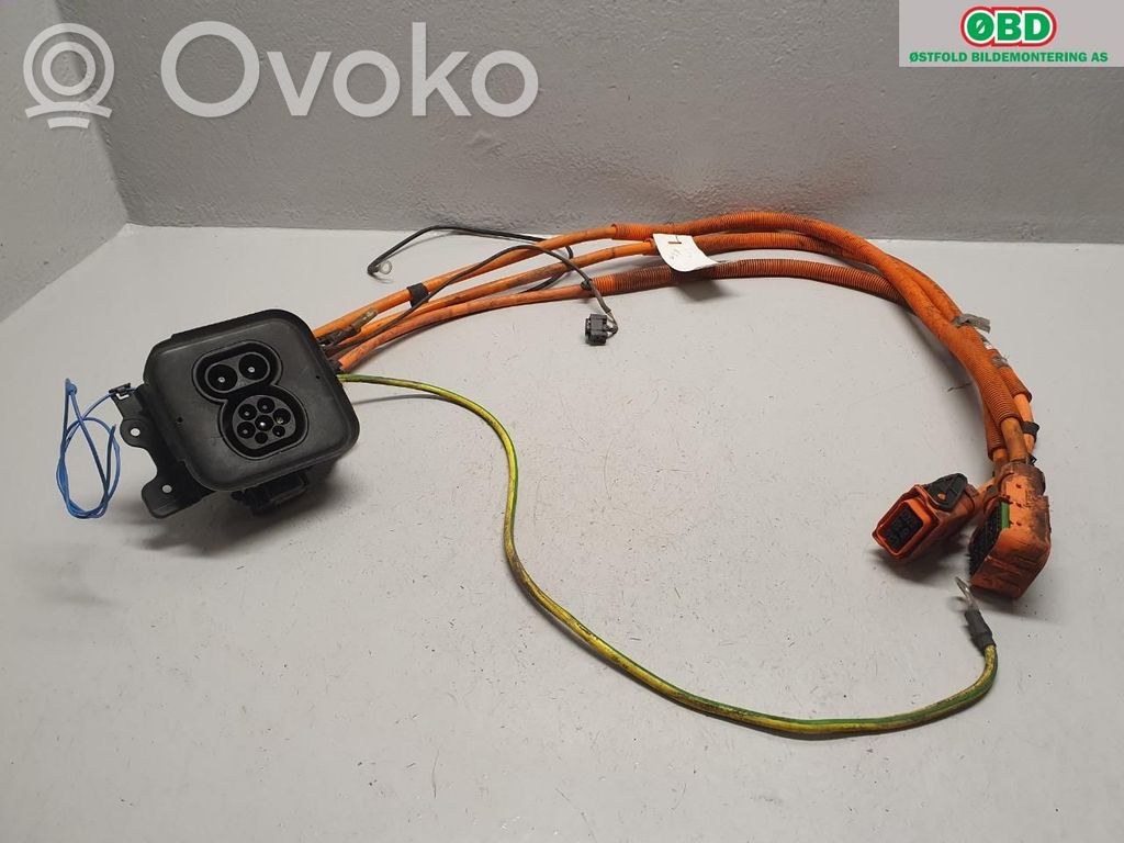 Cable de alta tensión   61129396544,61129396544