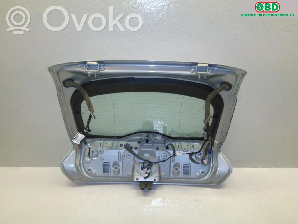 Volvo V40 Tylna klapa bagażnika 