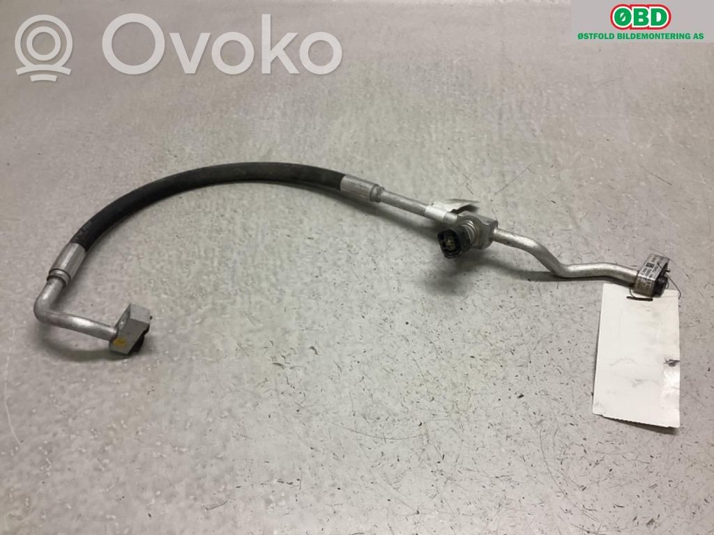 Skoda Enyaq iV Conductă/furtun aer condiționat (A/C)