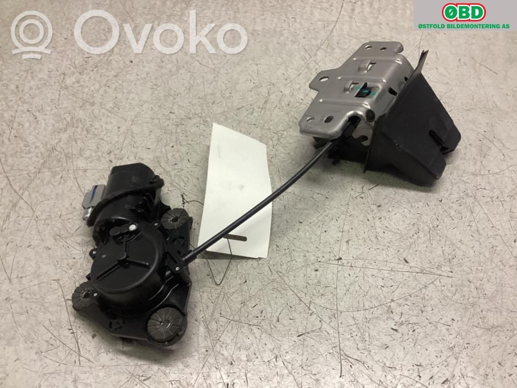 Polestar 2 Tailgate lock latch 
