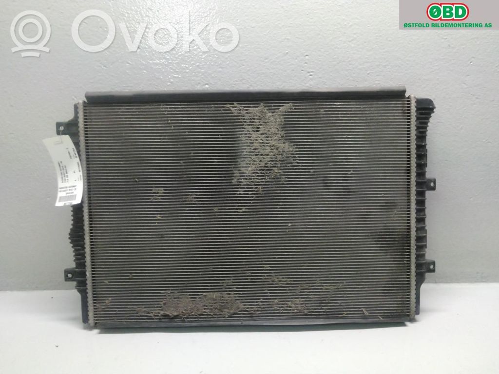 Volkswagen Caddy Radiator lichid răcire 