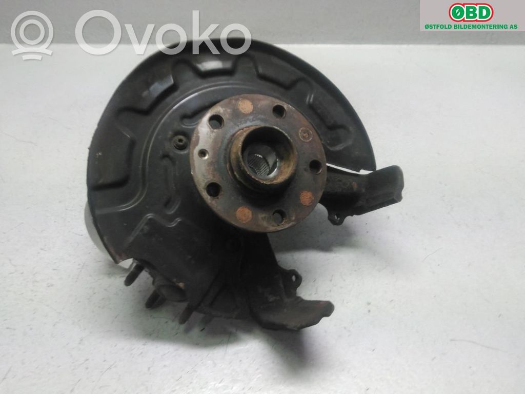 Skoda Octavia Mk3 (5E) Fuso a snodo con mozzo ruota anteriore