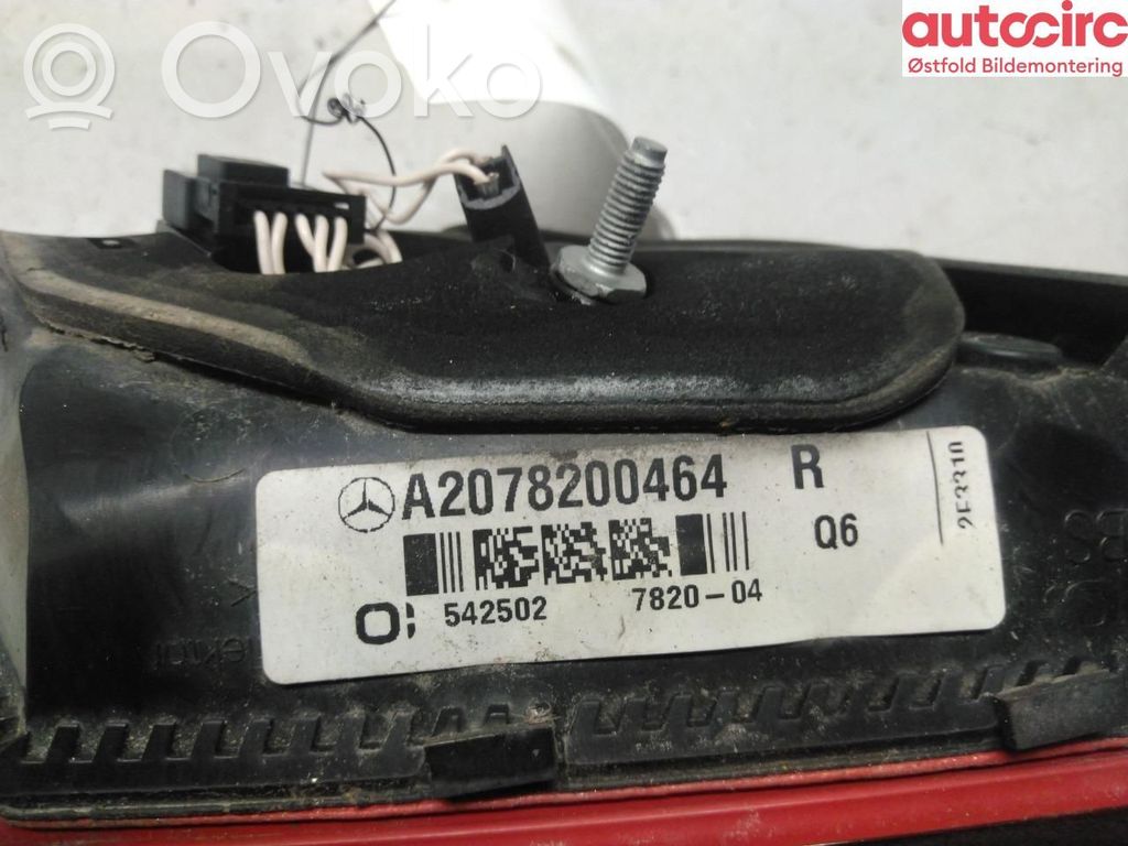 Mercedes-Benz E C207 W207 Takavalot