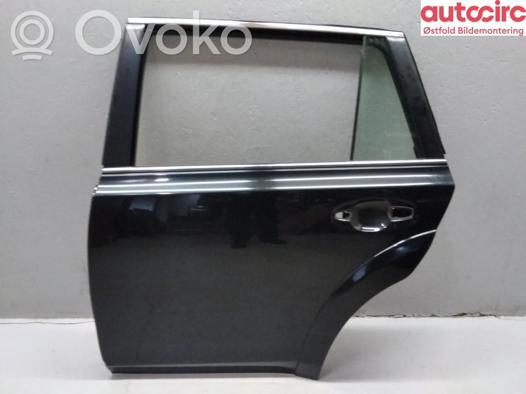 Subaru Outback Tür hinten