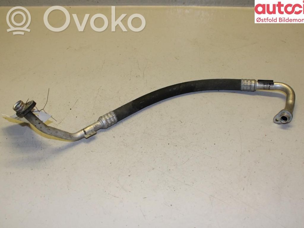 Air conditioning (A/C) pipe/hose