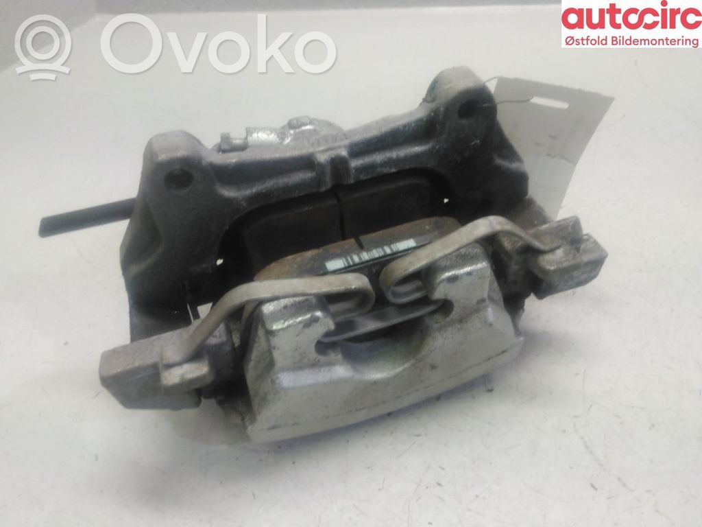Volvo XC40 Pinza del freno anteriore