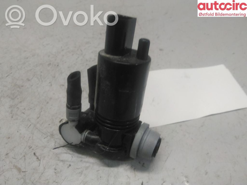 Volvo XC40 Pompa lavavetri parabrezza/vetro frontale