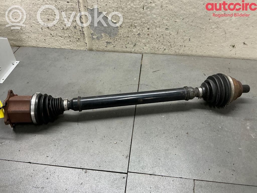 Volkswagen PASSAT CC Półoś przednia 
