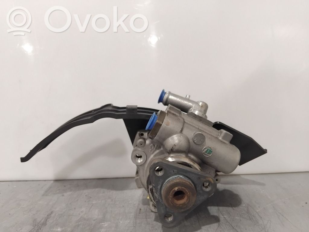 Fiat Barchetta Ohjaustehostimen pumppu 