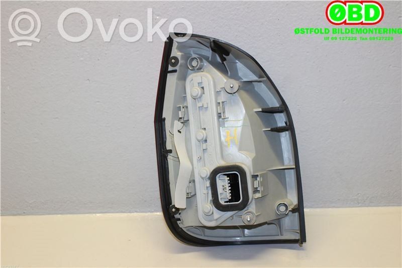 Opel Zafira A Lampa tylna 