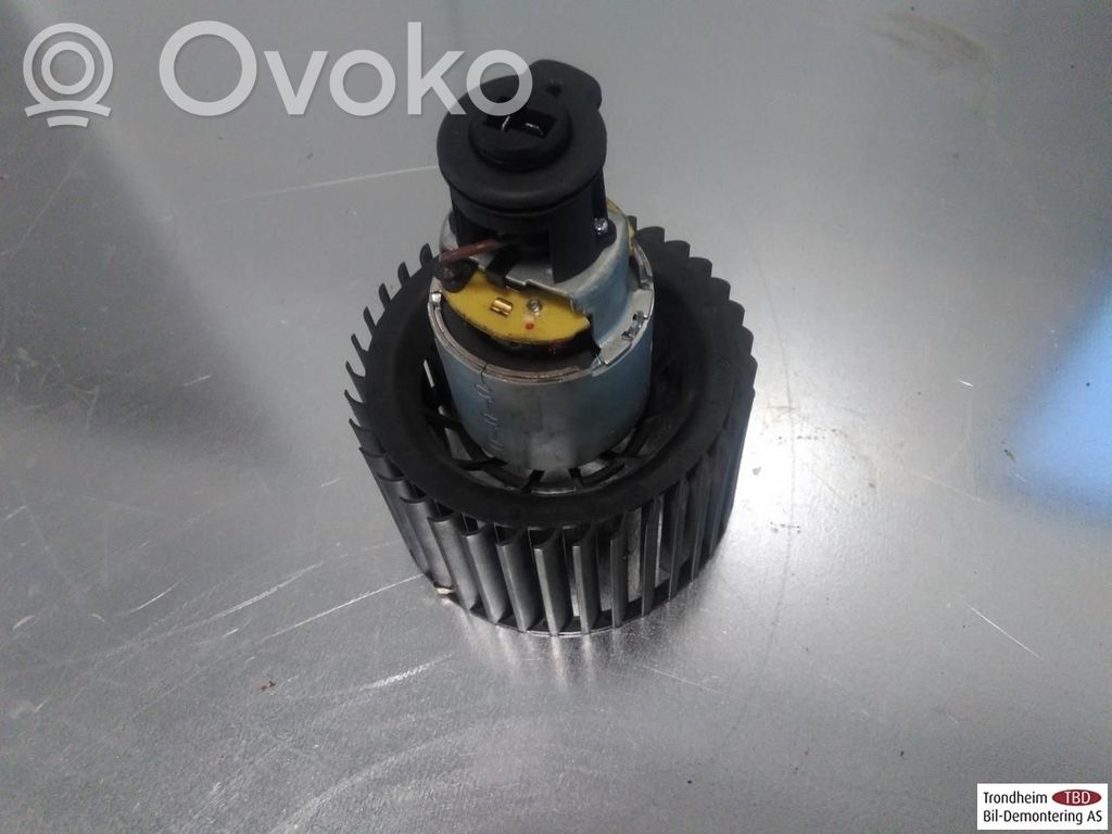 Audi A6 S6 C4 4A Pulseur d'air habitacle 