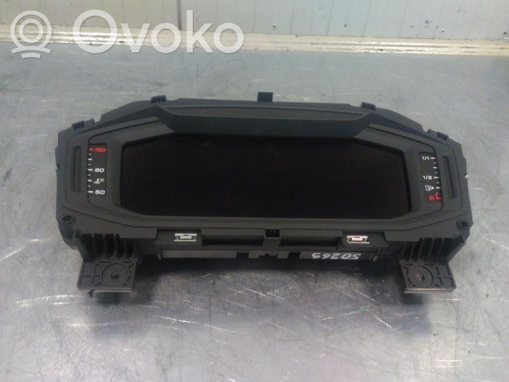 Audi A1 Geschwindigkeitsmesser Cockpit 