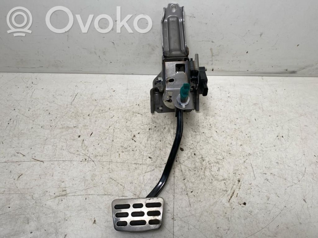 KIA Sorento Pedal de freno 