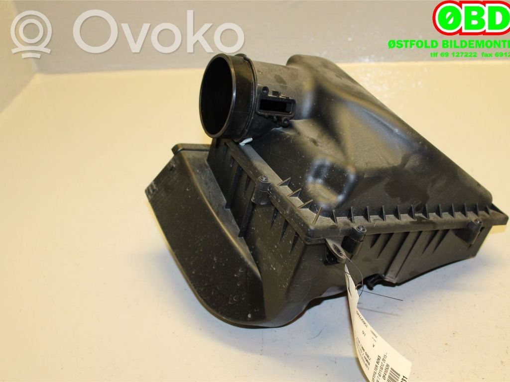 BMW 7 G11 G12 Air filter box 