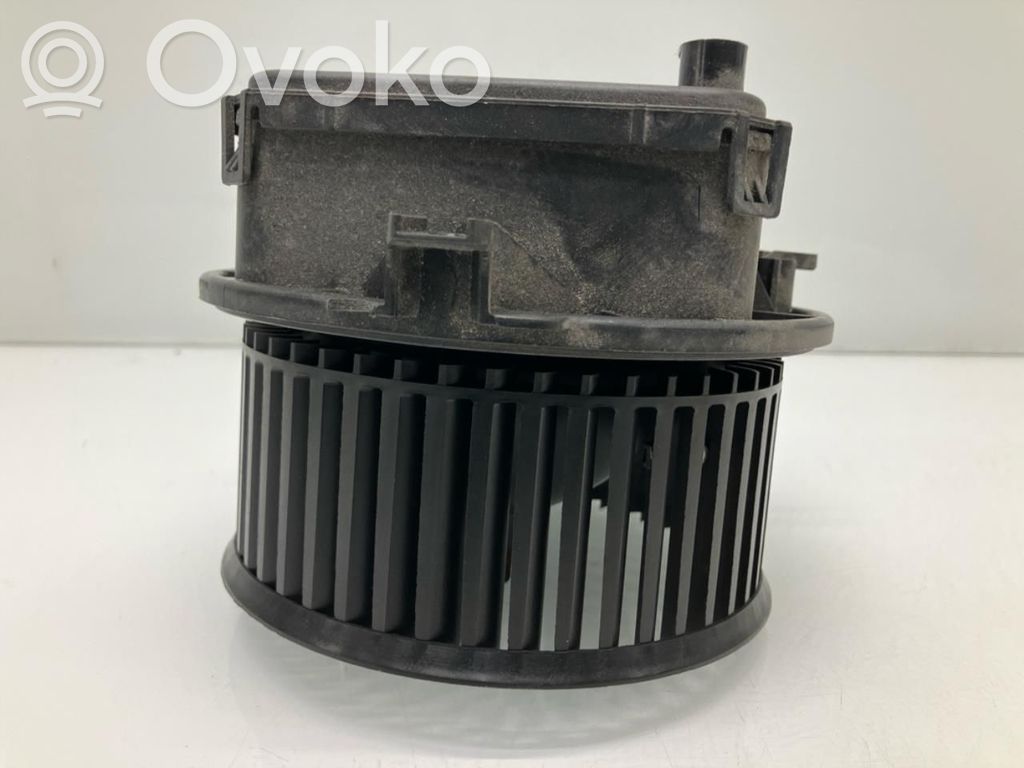 Audi A4 S4 B9 Ventola riscaldamento/ventilatore abitacolo