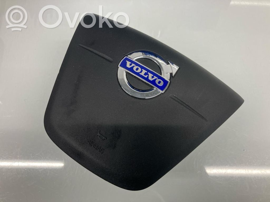 Volvo V70 Vairo oro pagalvė 