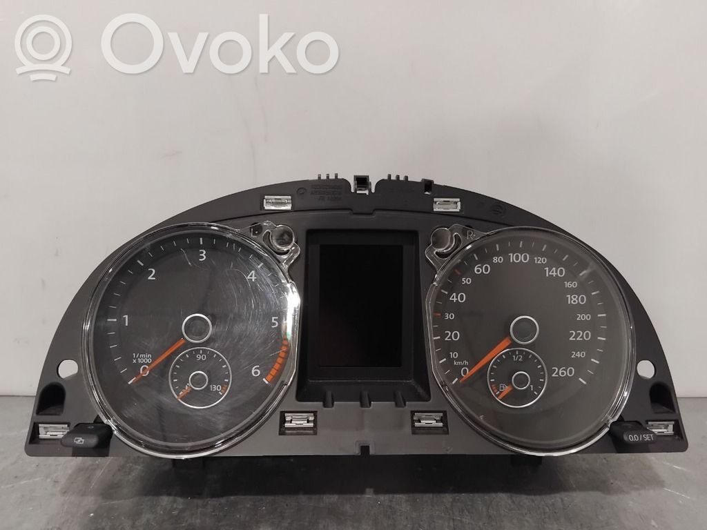 Volkswagen PASSAT B7 Vitezometru (grup de instrumente) 