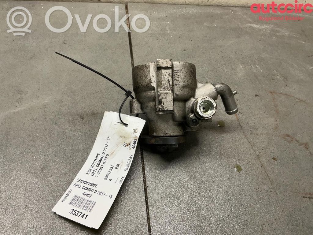 Opel Combo D Power steering pump 