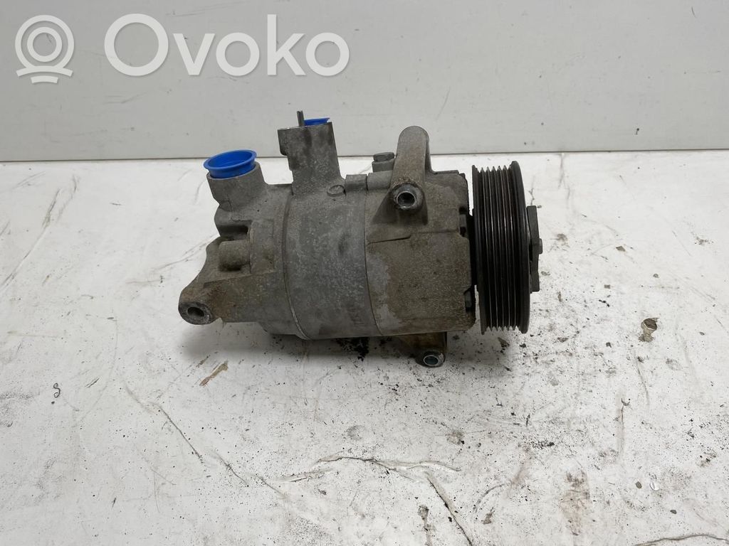 Volkswagen PASSAT B7 Kompresor / Sprężarka klimatyzacji A/C 