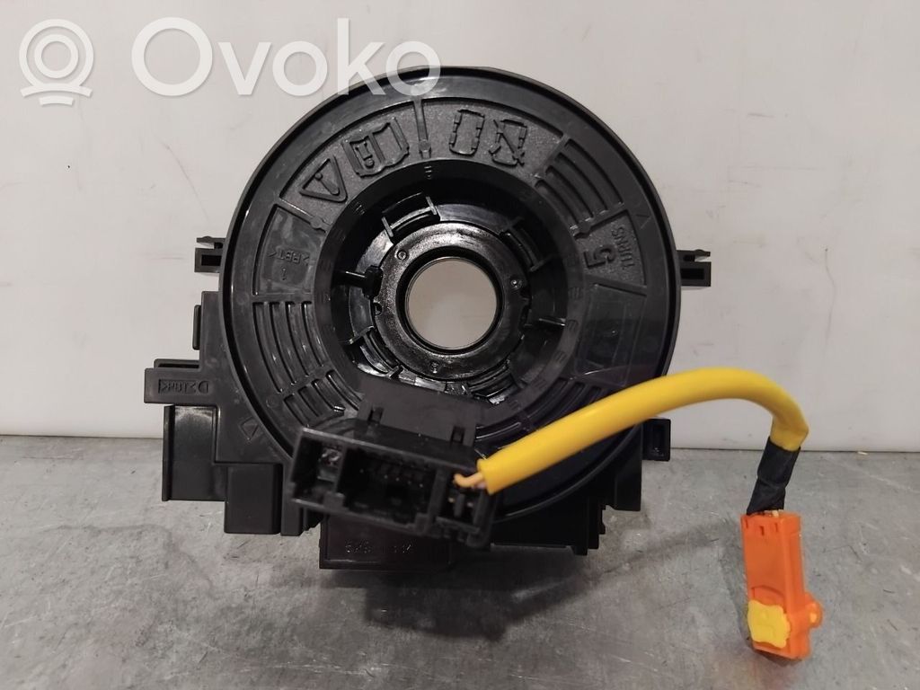 Toyota RAV 4 (XA40) Muelle espiral del airbag (Anillo SRS) 