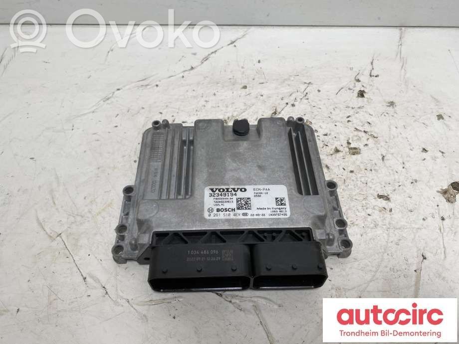 Volvo XC40 Engine control unit/module ECU 
