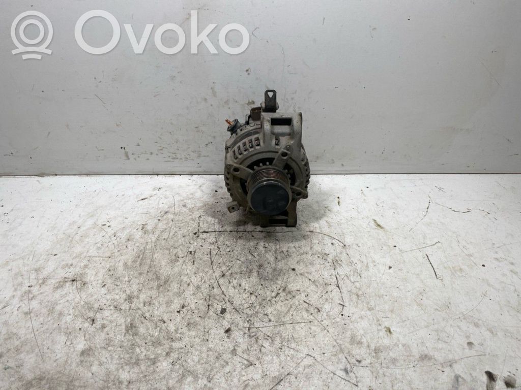 Toyota RAV 4 (XA30) Alternator 