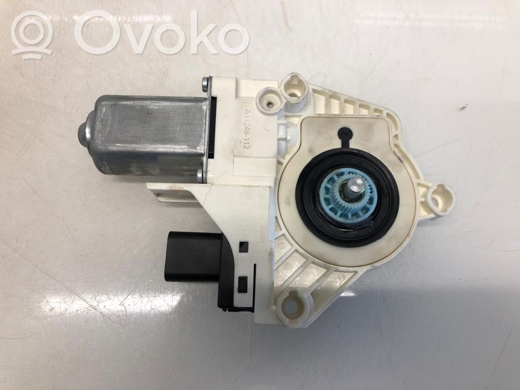 Tesla Model Y Front door window regulator motor 