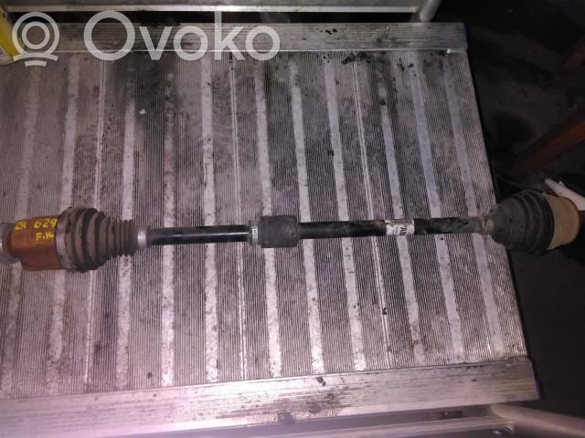 Opel Corsa E Etuvetoakseli 
