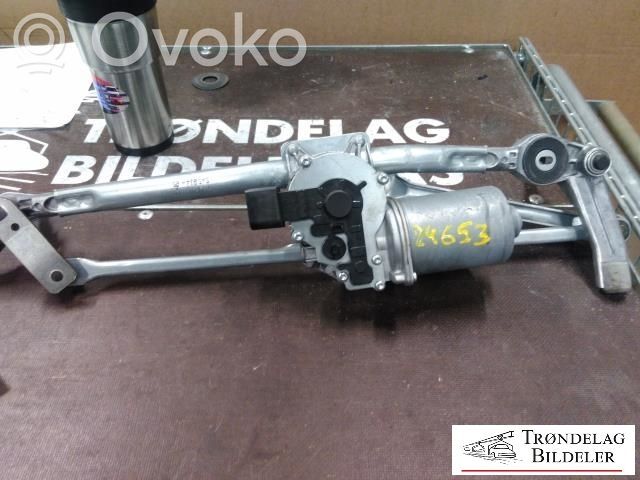BMW 3 E90 E91 Front wiper linkage and motor 
