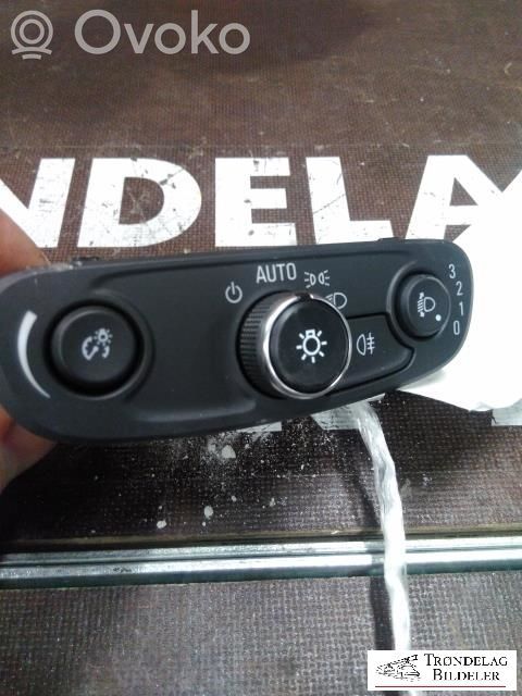 Opel Ampera- E Light switch 