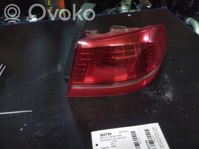 Lampa tylna